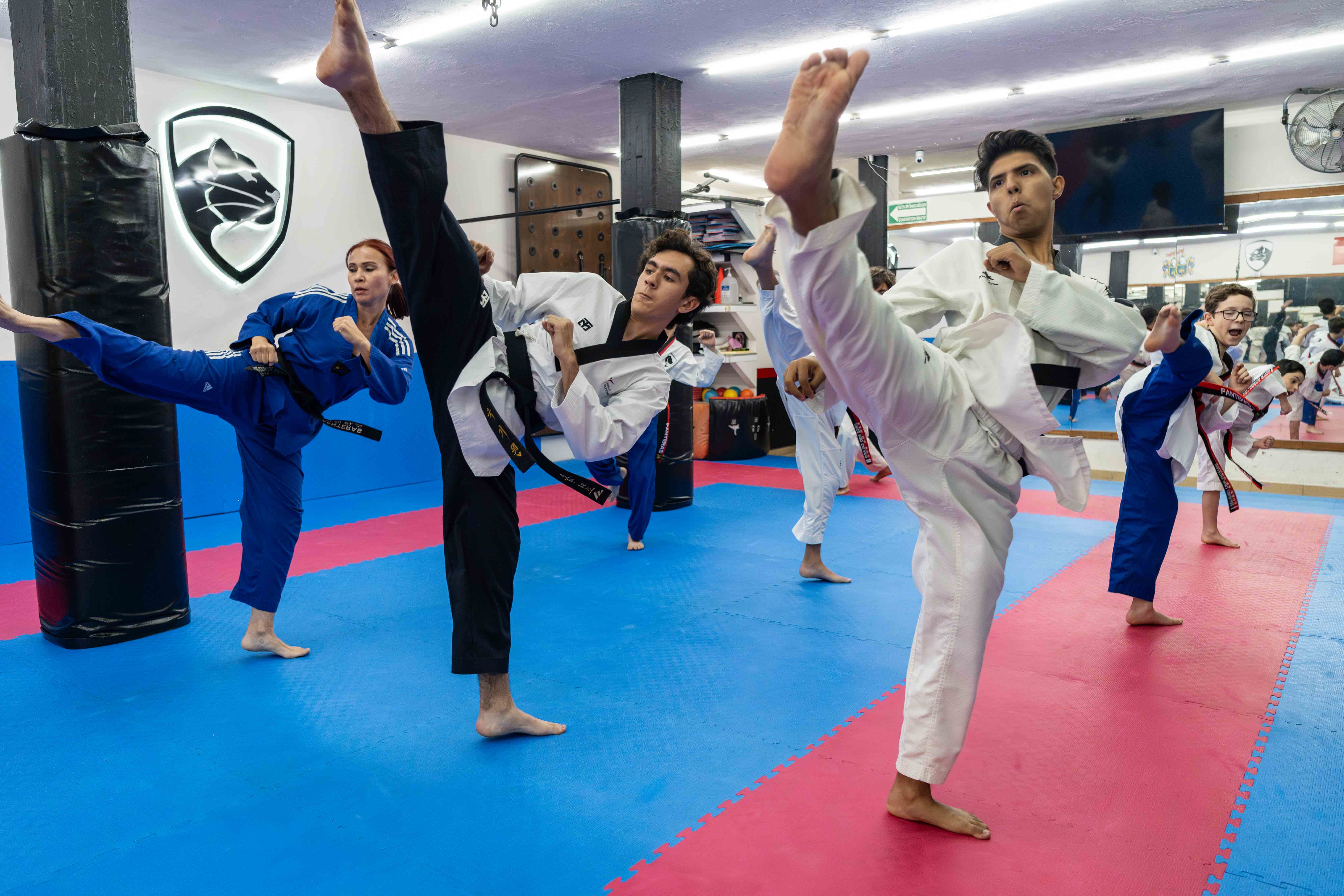 Clases para adolescentes y adultos